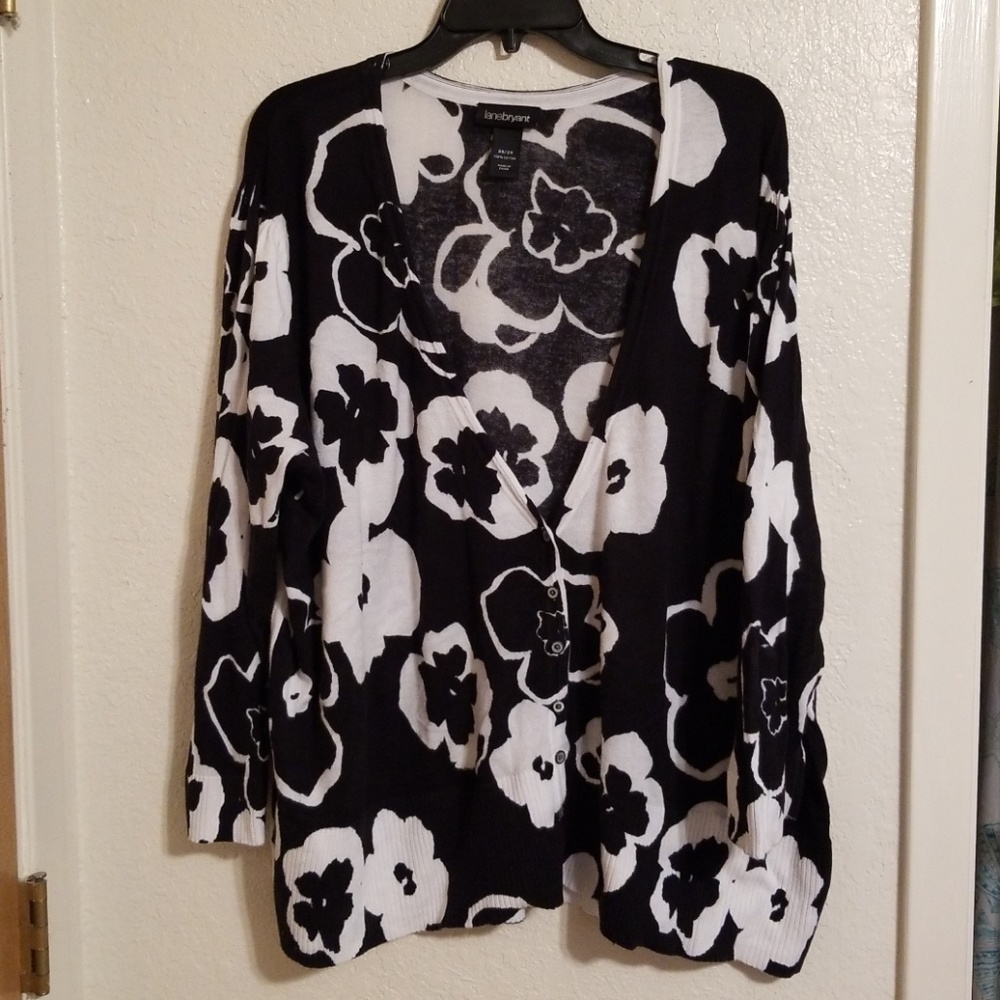 Lane Bryant Black and White Floral Cadigan